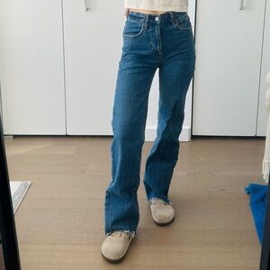 SOLD Abercrombie & Fitch High Rise 90s Relaxed Jean with Raw Hem size 23